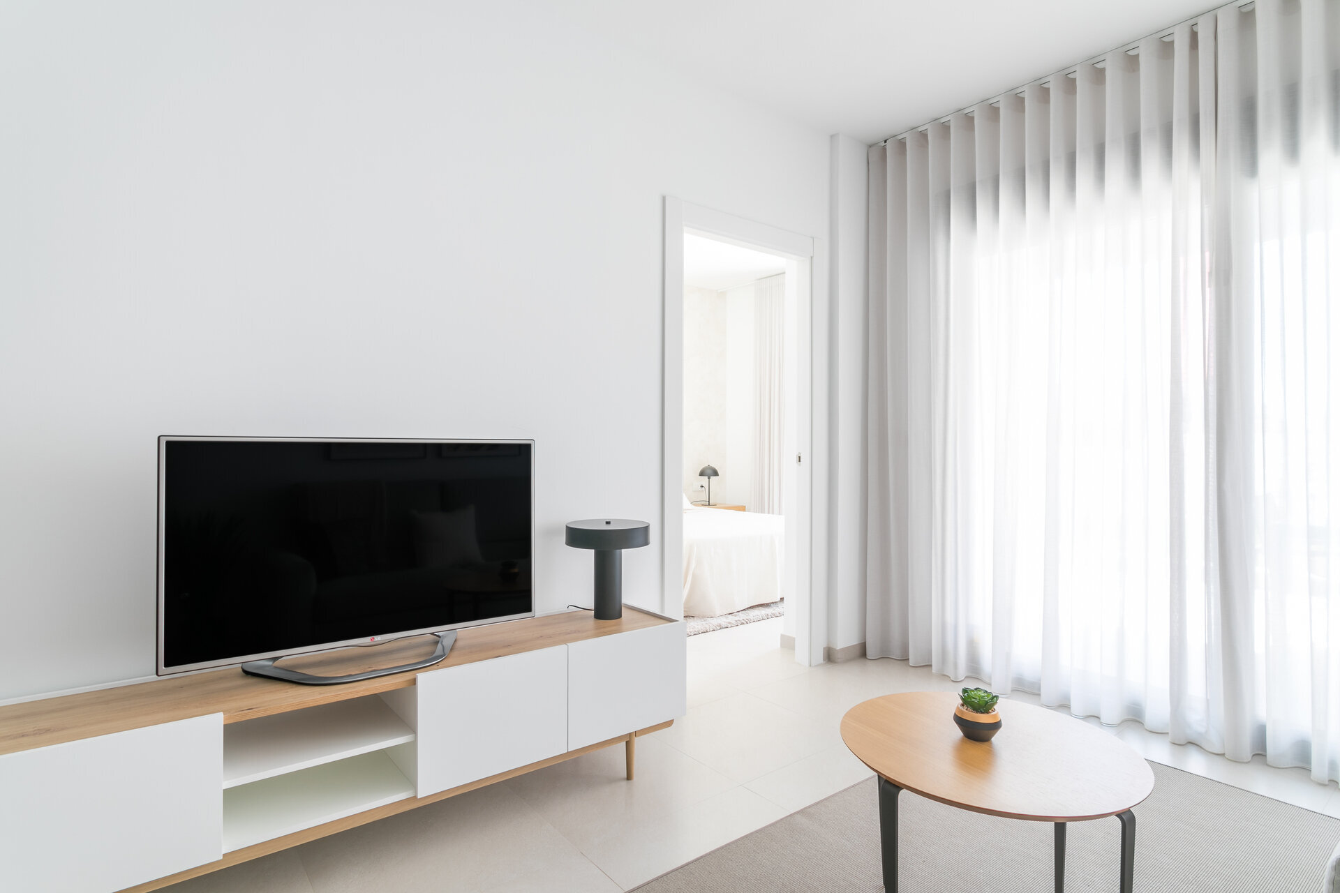 3-Bedroom Penthouse Apartment in Torrevieja - Image 20