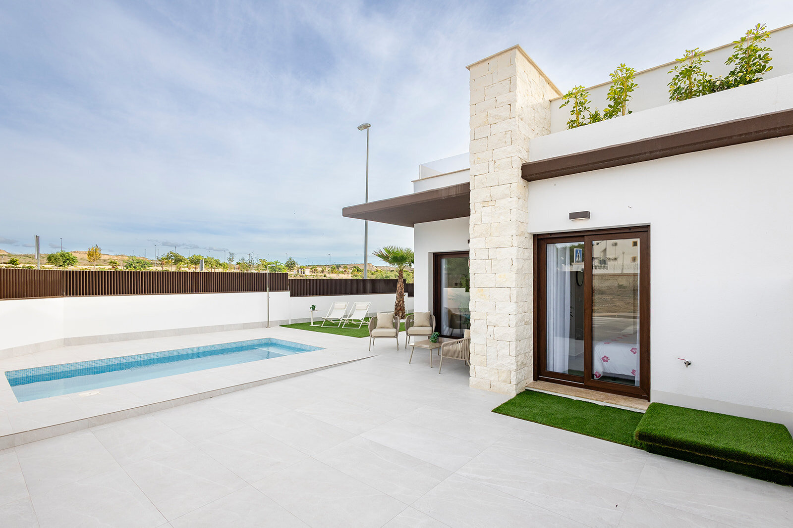 2-Bedroom Townhouse in Orihuela Costa - Image 9