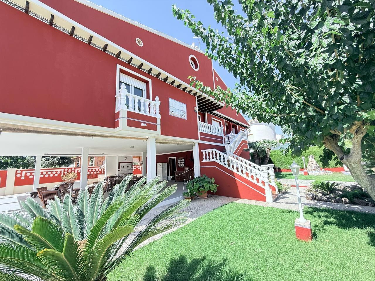 5-Bedroom Villa in Las Ramblas, Orihuela Costa - Image 18