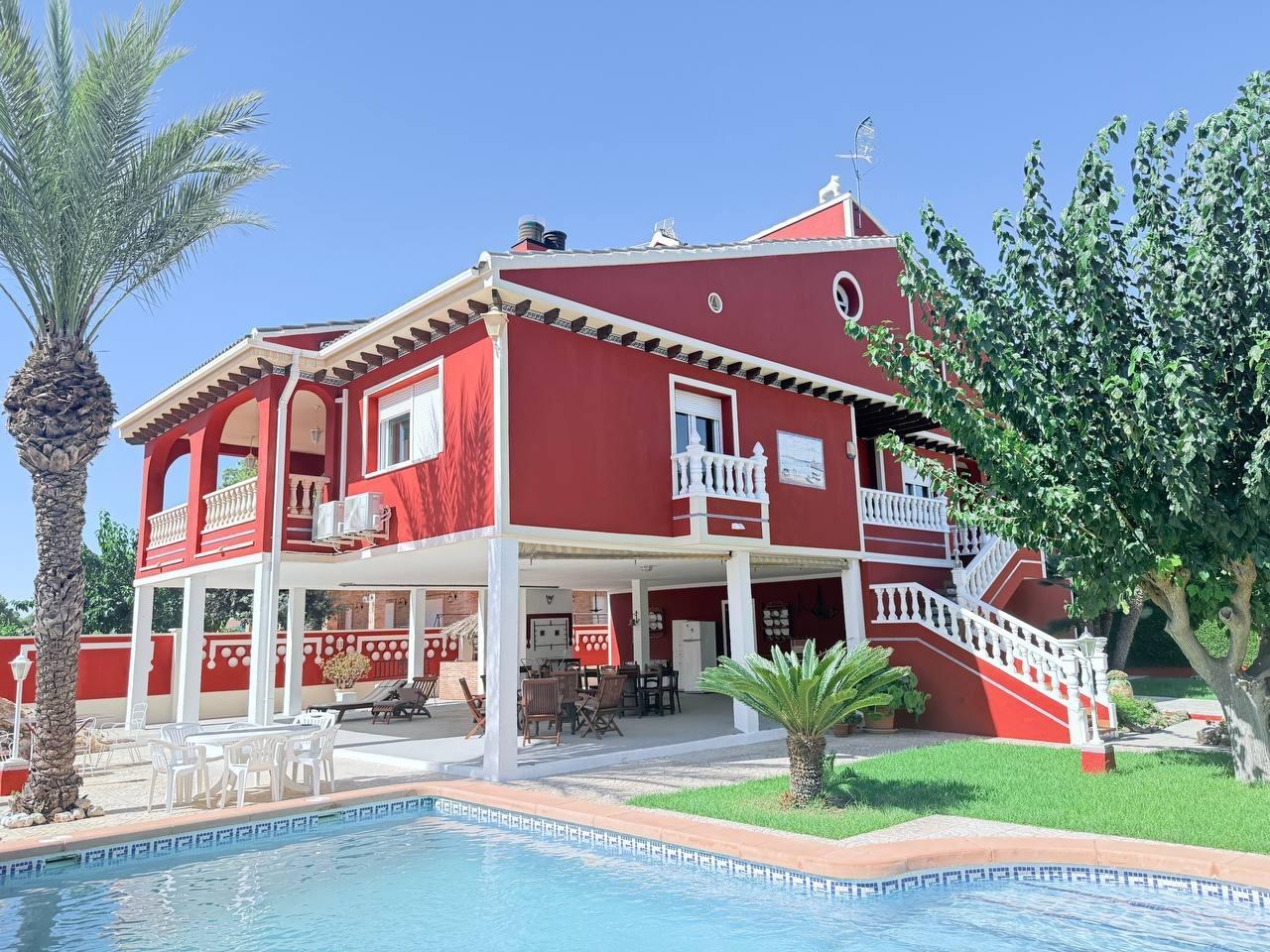 5-Bedroom Villa in Las Ramblas, Orihuela Costa - Image 2