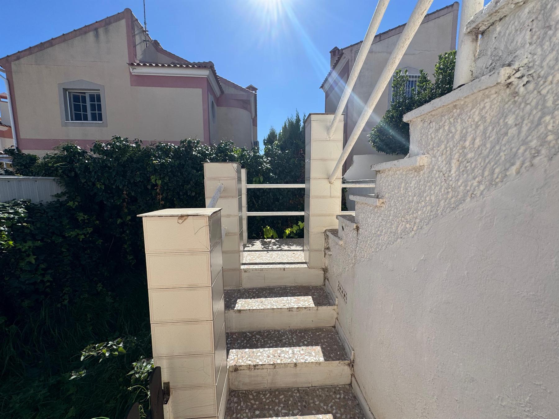 3-Bedroom House in Torrevieja - Image 36