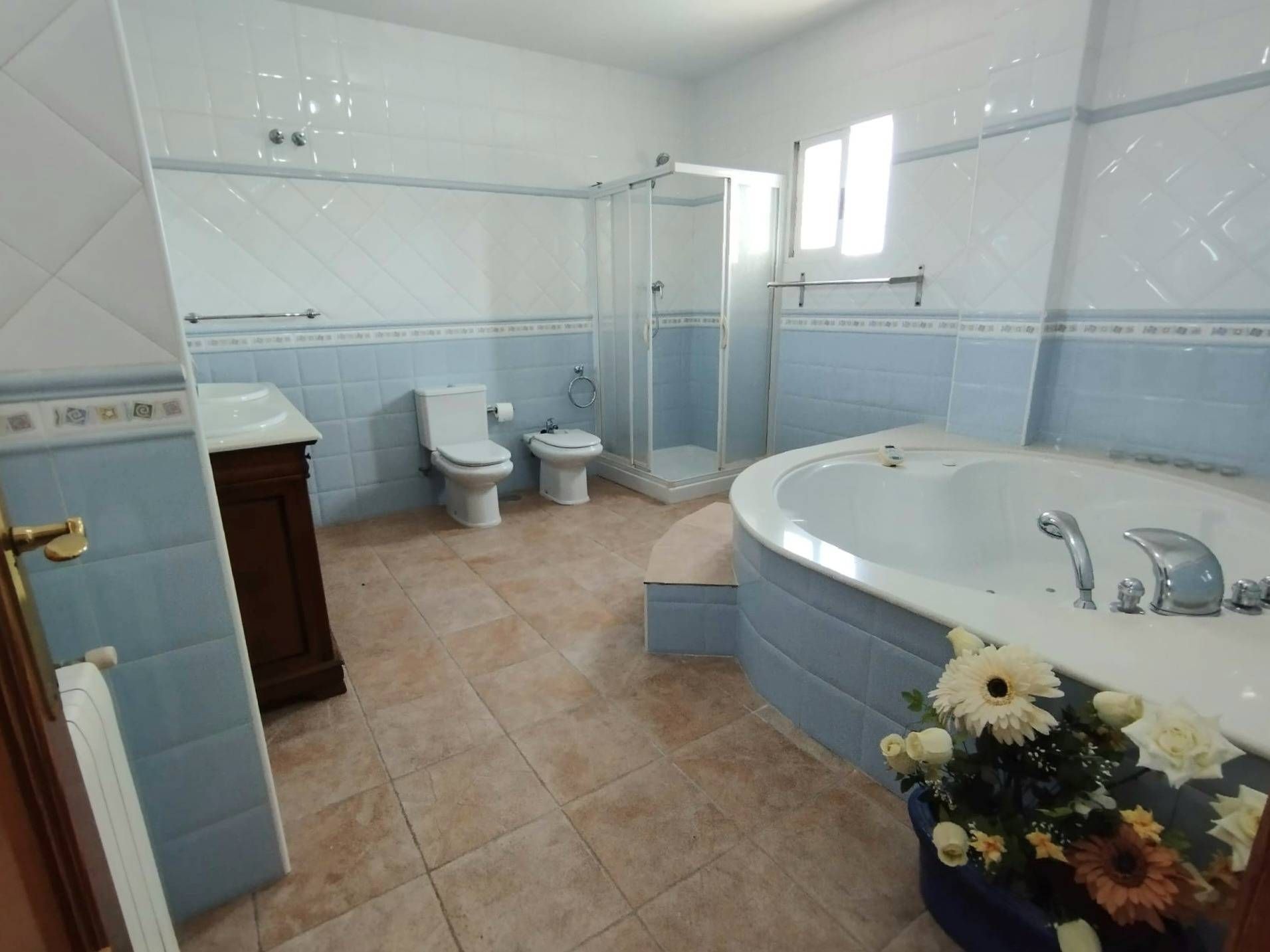 6-Bedroom Villa in La Siesta - El Salado - Torreta, Torrevieja - Image 19