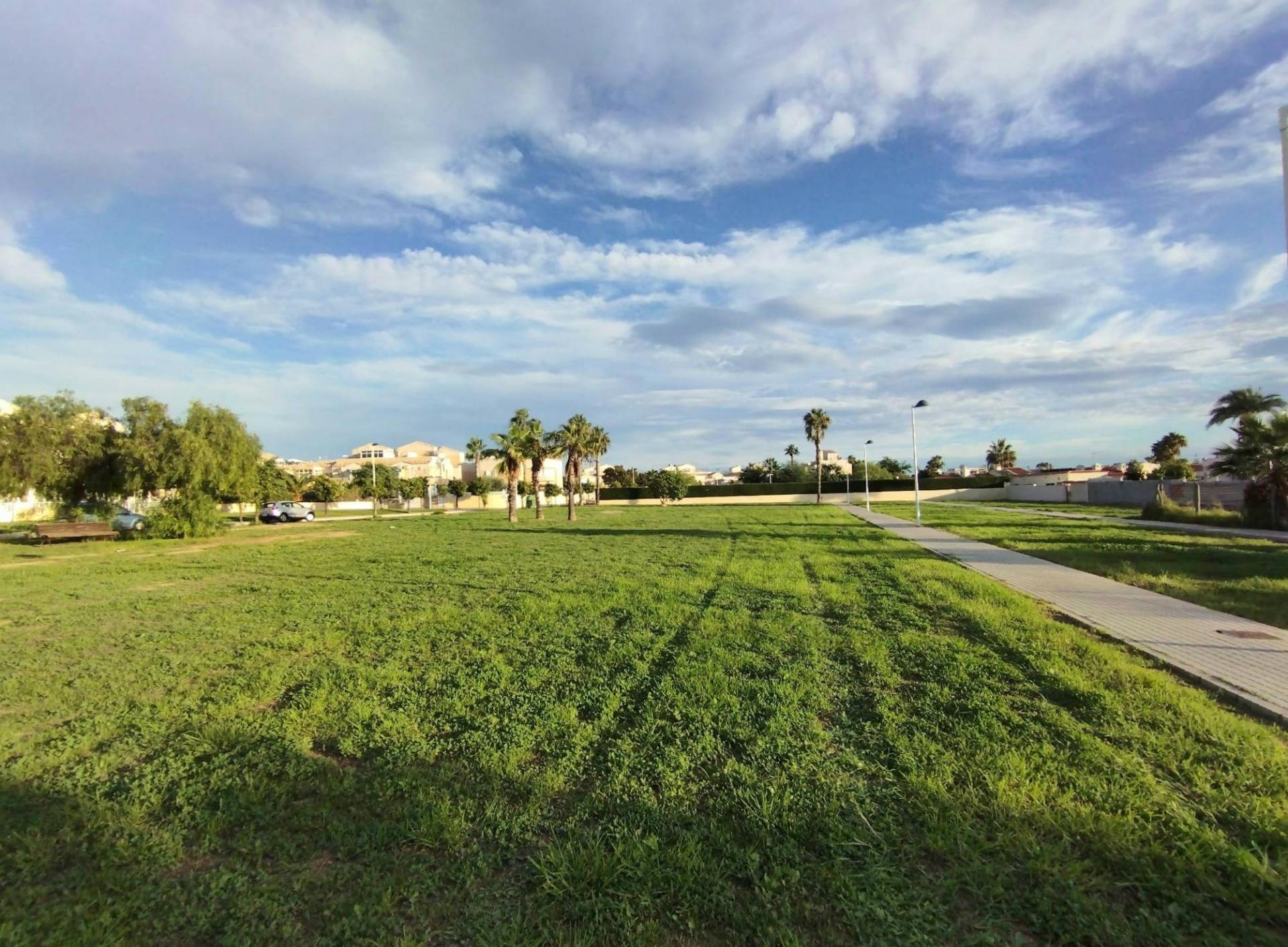 6-Bedroom Villa in La Siesta - El Salado - Torreta, Torrevieja - Image 26