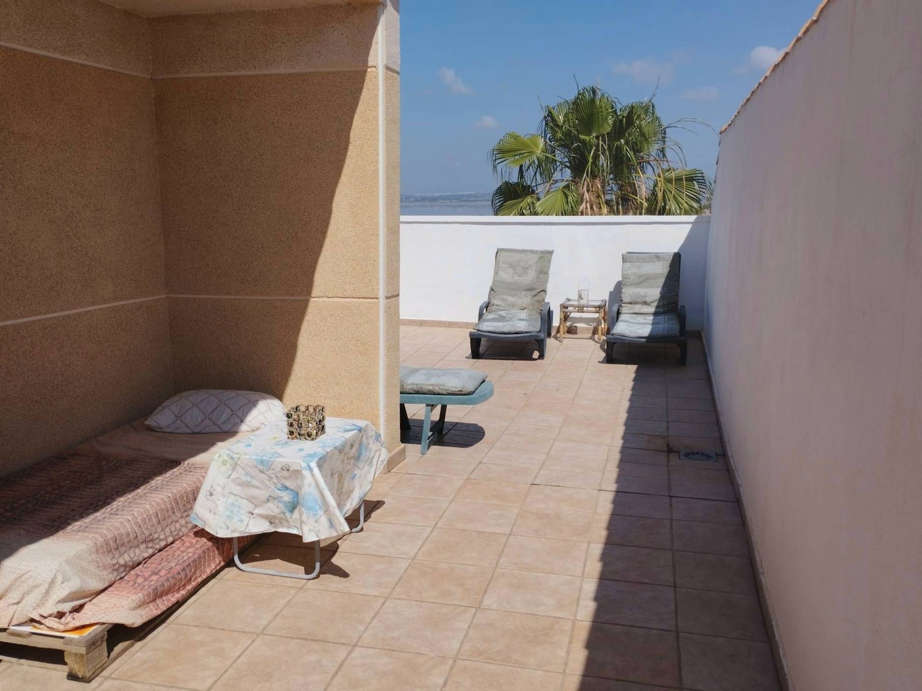 6-Bedroom Villa in La Siesta - El Salado - Torreta, Torrevieja - Image 35