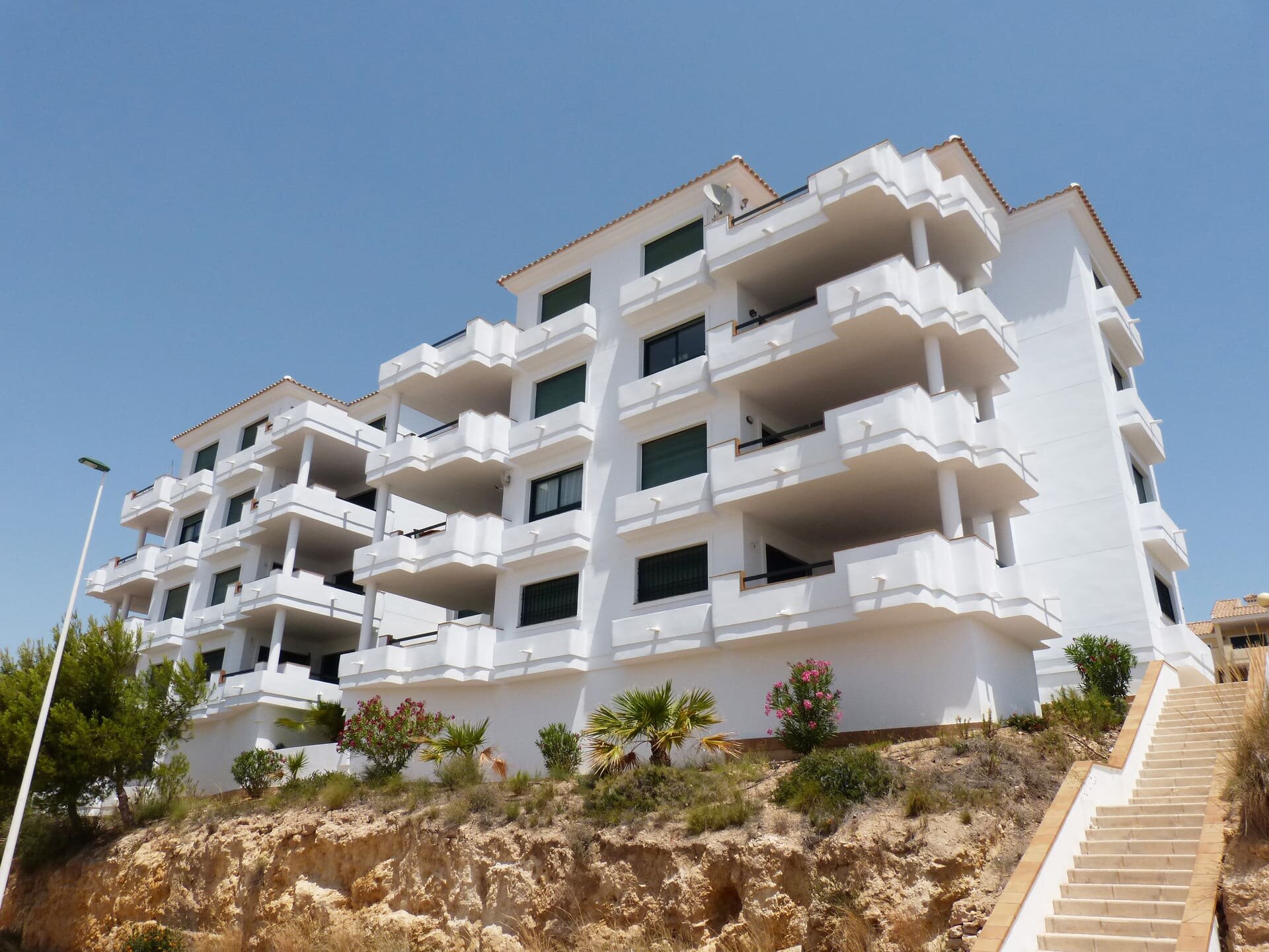 2-Bedroom Ground Floor Apartment in Orihuela Costa - Image 4
