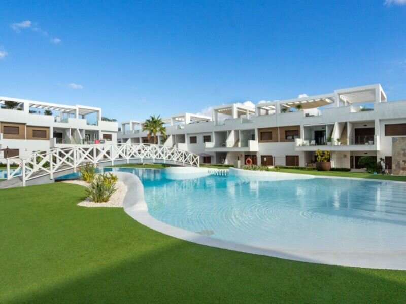 4-Bedroom Villa in Los Balcones, Torrevieja - Image 43