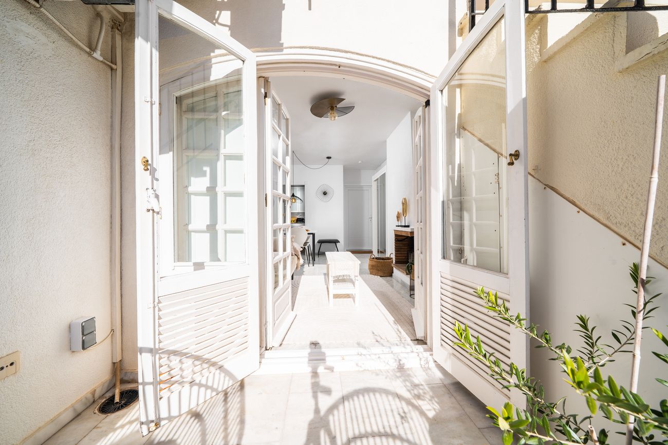 2-Bedroom Apartment in Centro, Torrevieja - Image 16