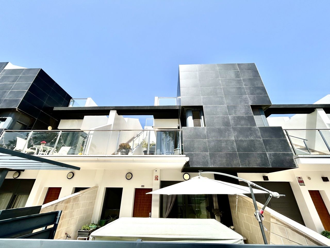 3-Bedroom House in Lomas de Cabo Roig-los Dolses, Orihuela Costa - Image 40