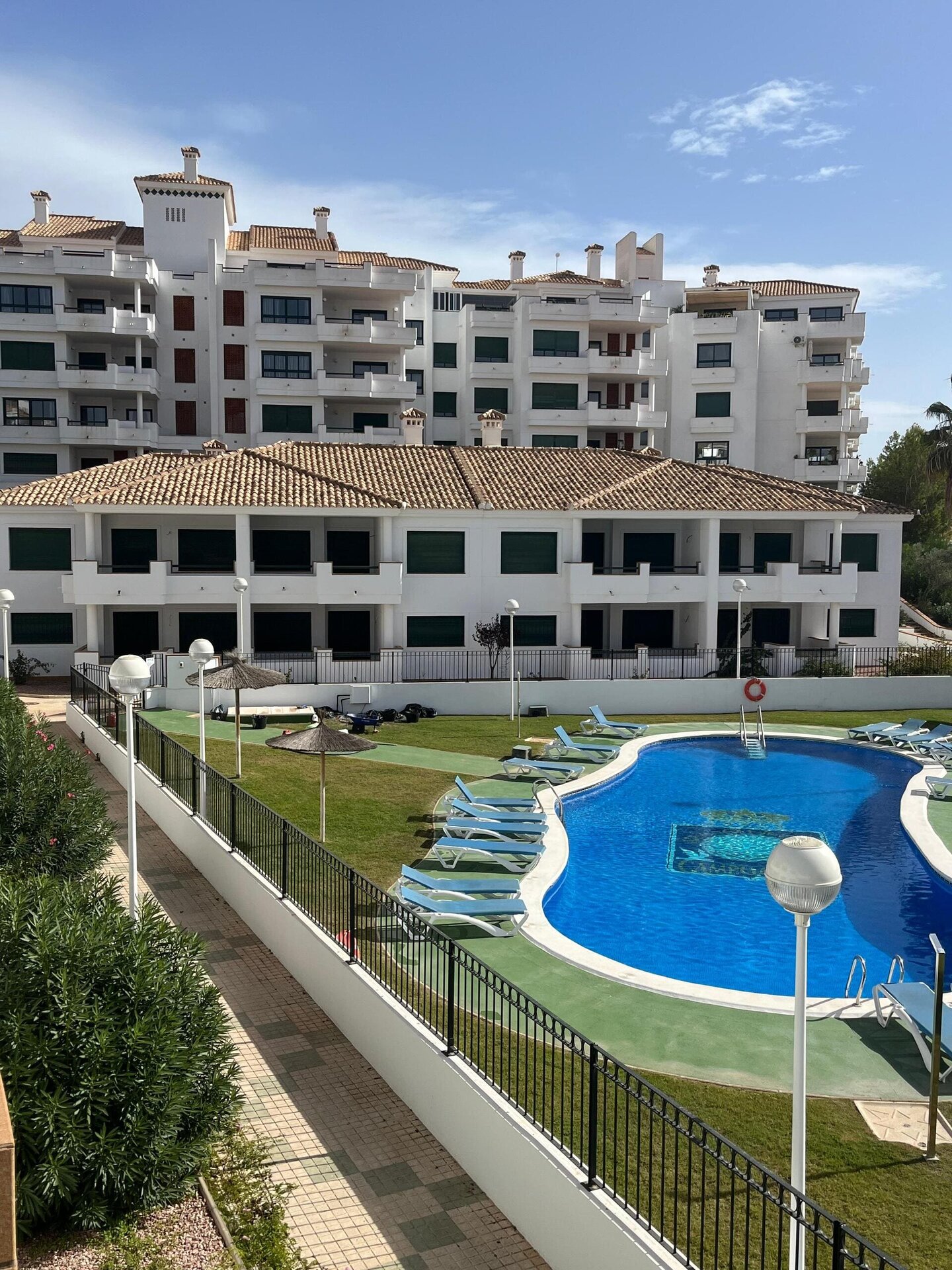 2-Bedroom Apartment in Orihuela Costa - Image 3