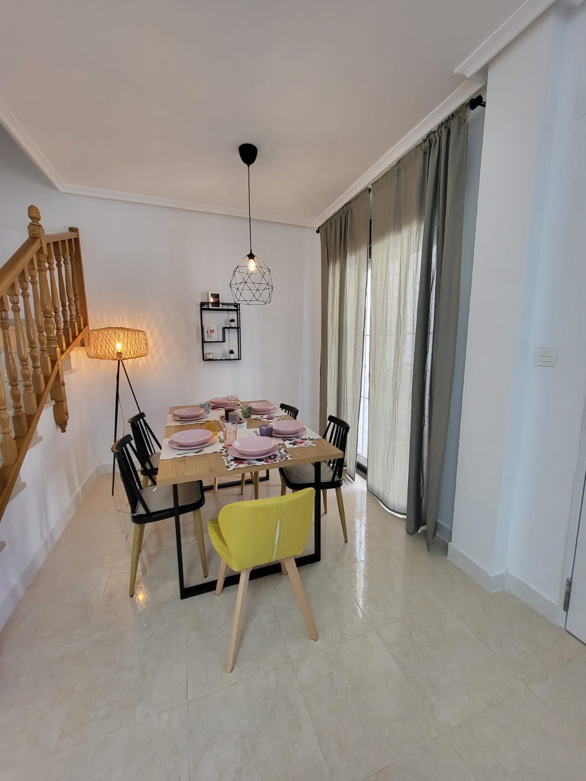 3-Bedroom House in San Miguel de Salinas - Image 7
