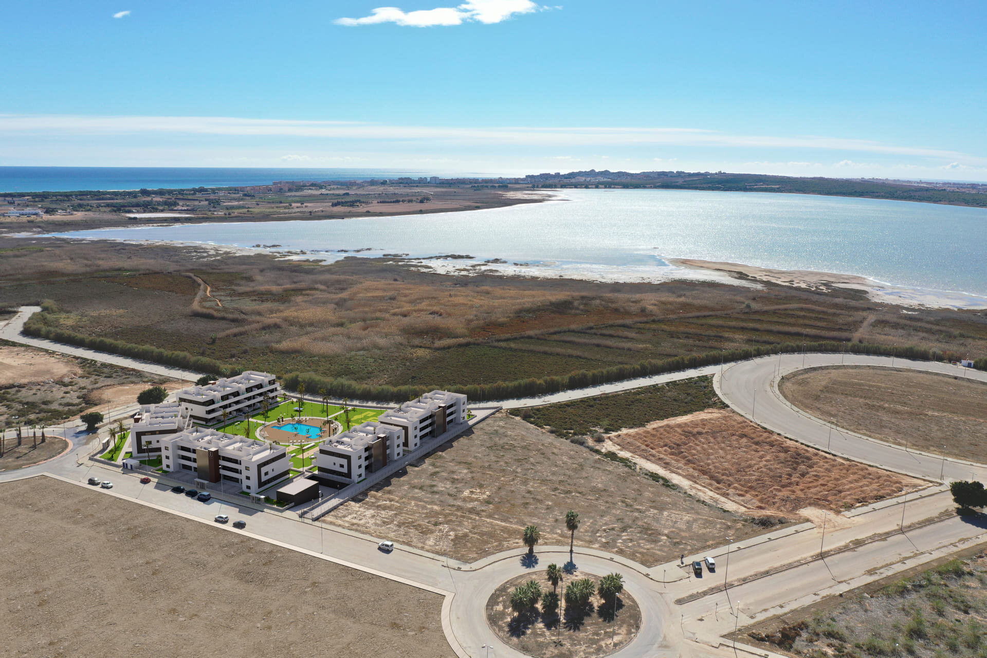 2-Bedroom Ground Floor Apartment in Guardamar del Segura - Image 10
