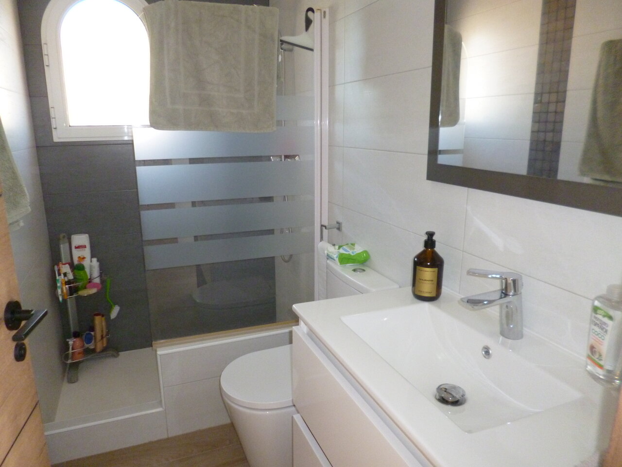 4-Bedroom Villa in Pilar de la Horadada - Image 10