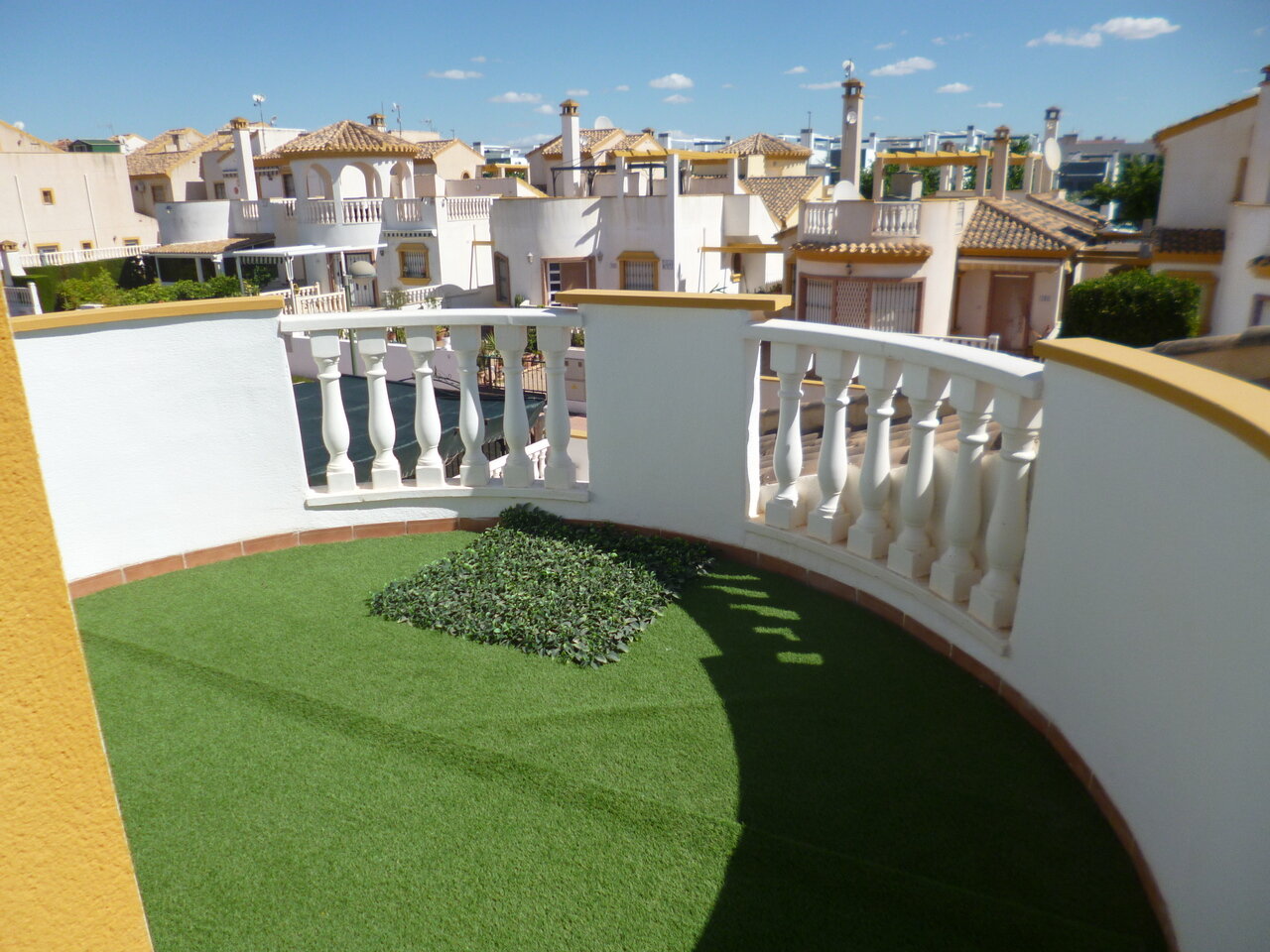 4-Bedroom Villa in Pilar de la Horadada - Image 12