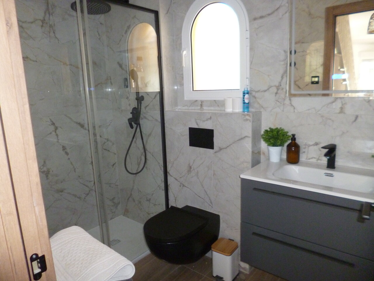 4-Bedroom Villa in Pilar de la Horadada - Image 20