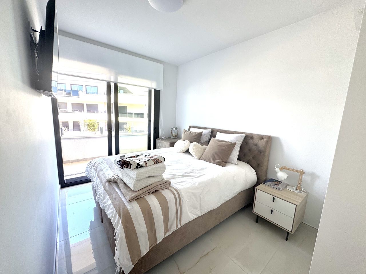 3-Bedroom Apartment in La Zenia, Orihuela Costa - Image 23