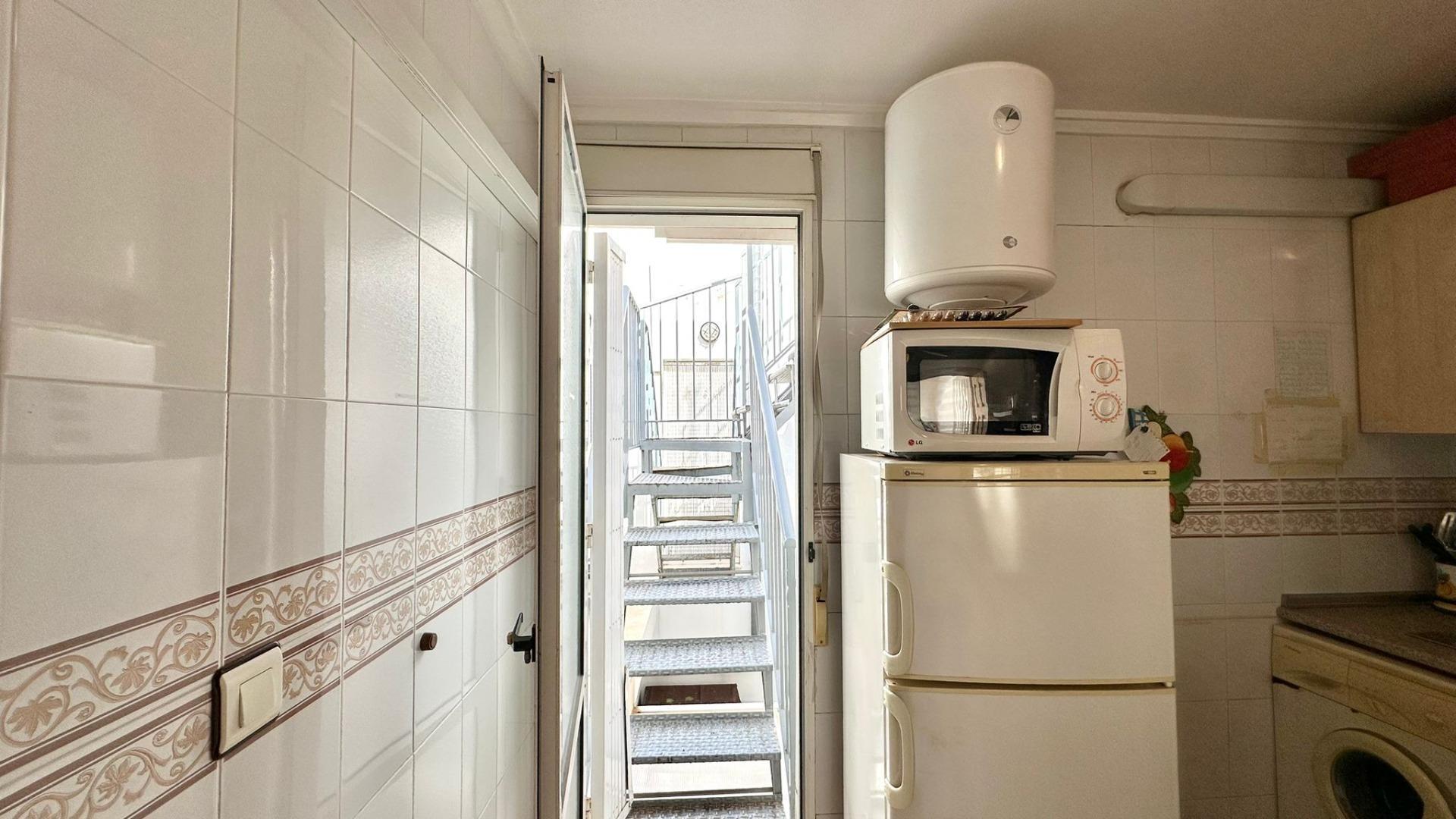 Bungalow met 2 Slaapkamers in El Limonar, Torrevieja - Image 11