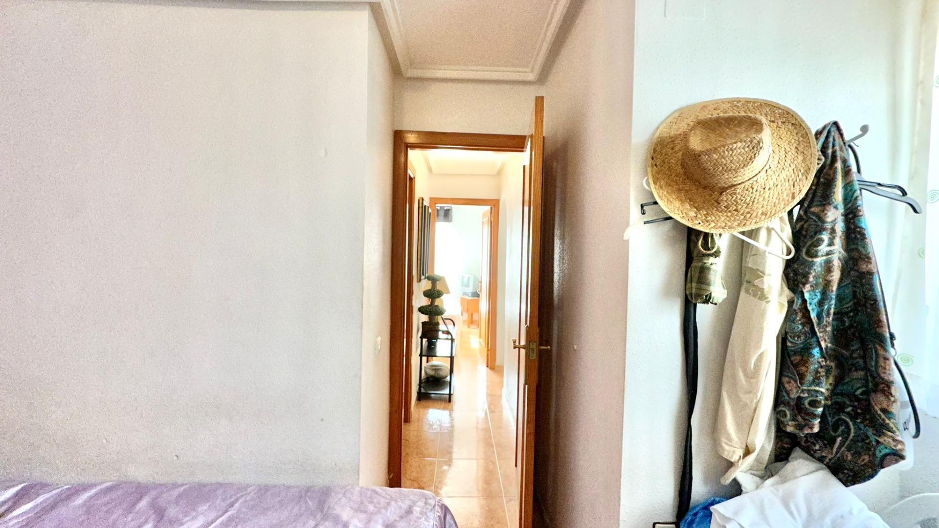 Bungalow met 2 Slaapkamers in El Limonar, Torrevieja - Image 25