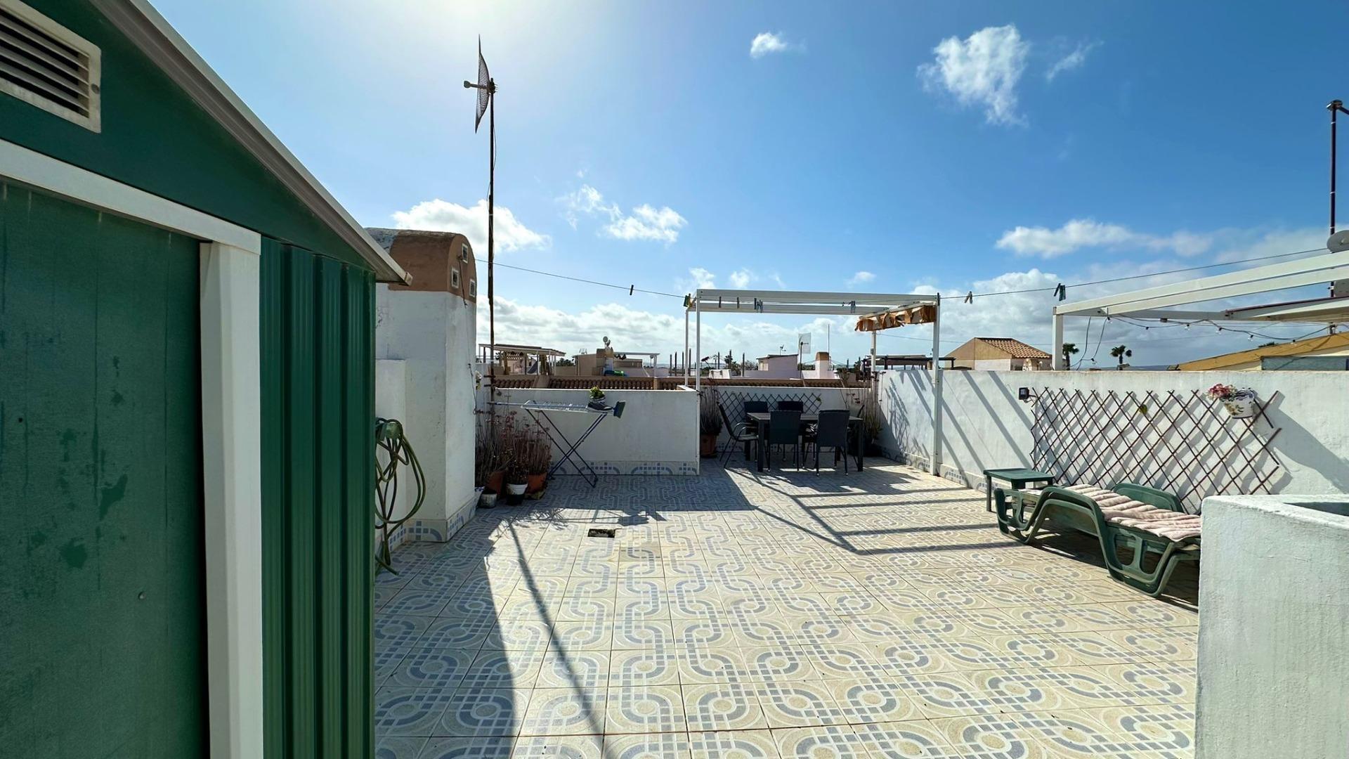 Bungalow met 2 Slaapkamers in El Limonar, Torrevieja - Image 35
