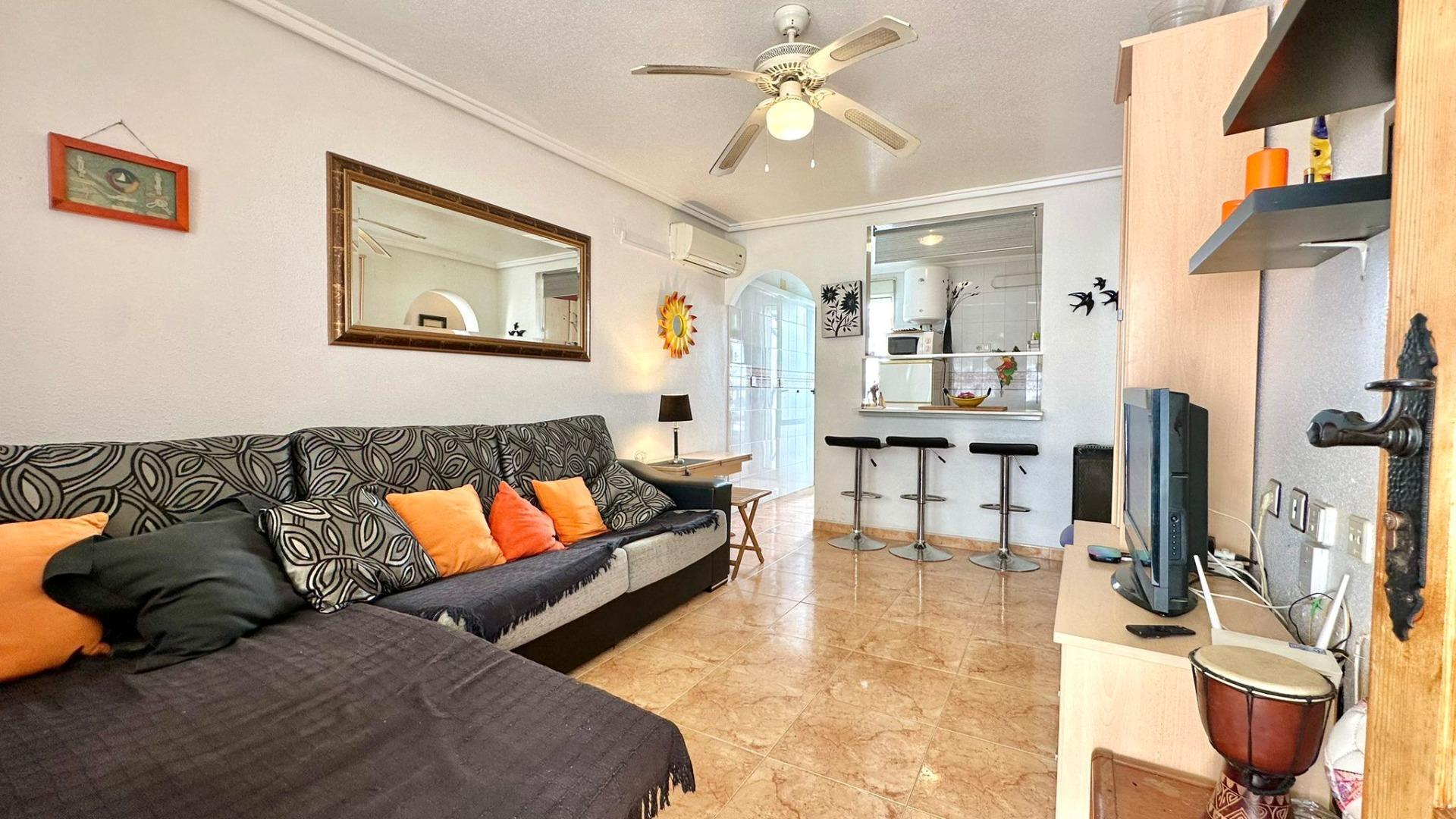 Bungalow met 2 Slaapkamers in El Limonar, Torrevieja - Image 4