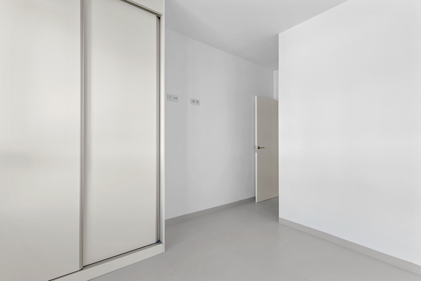 2-Bedroom Apartment in Pueblo, San Miguel de Salinas - Image 18