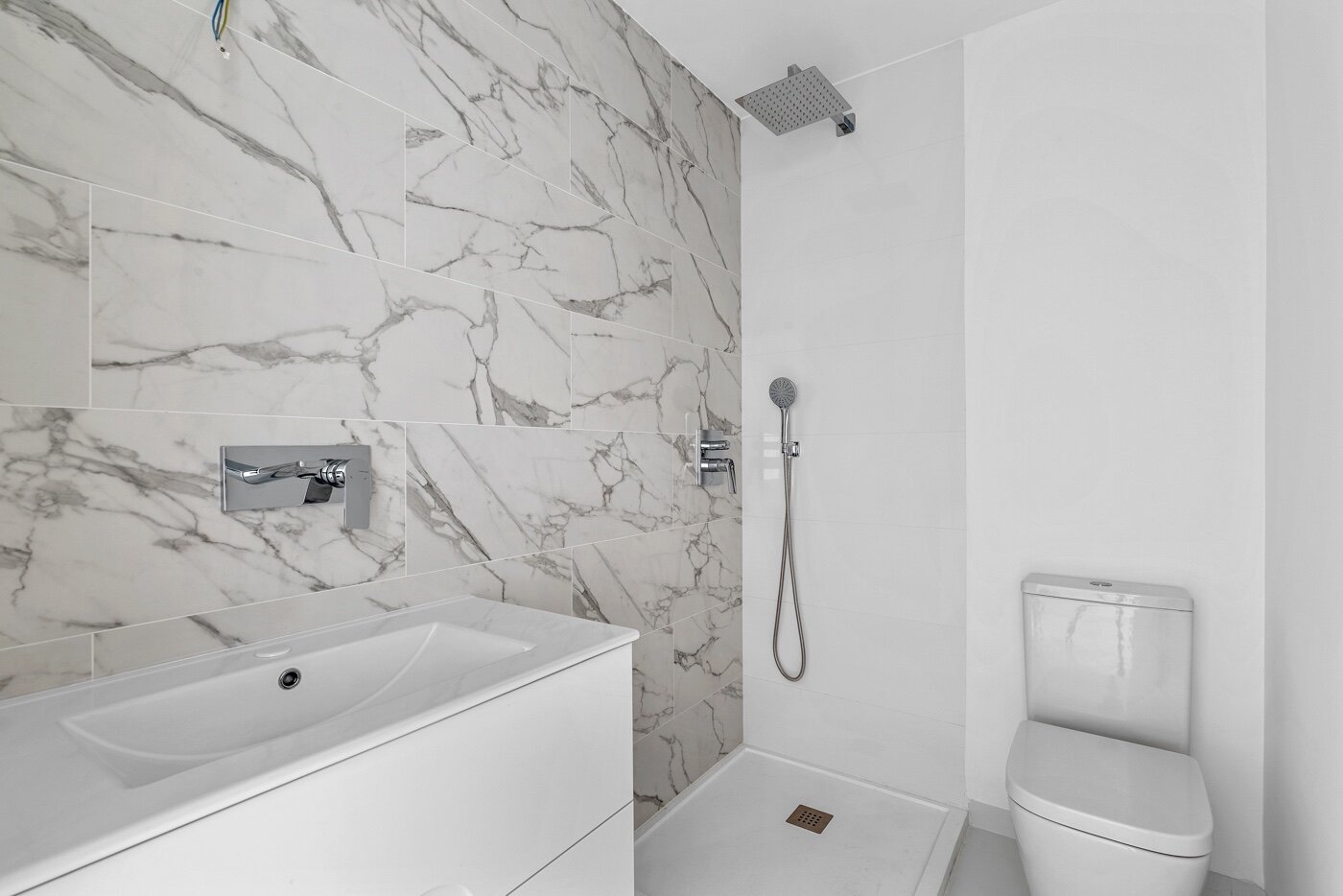 2-Bedroom Apartment in Pueblo, San Miguel de Salinas - Image 19