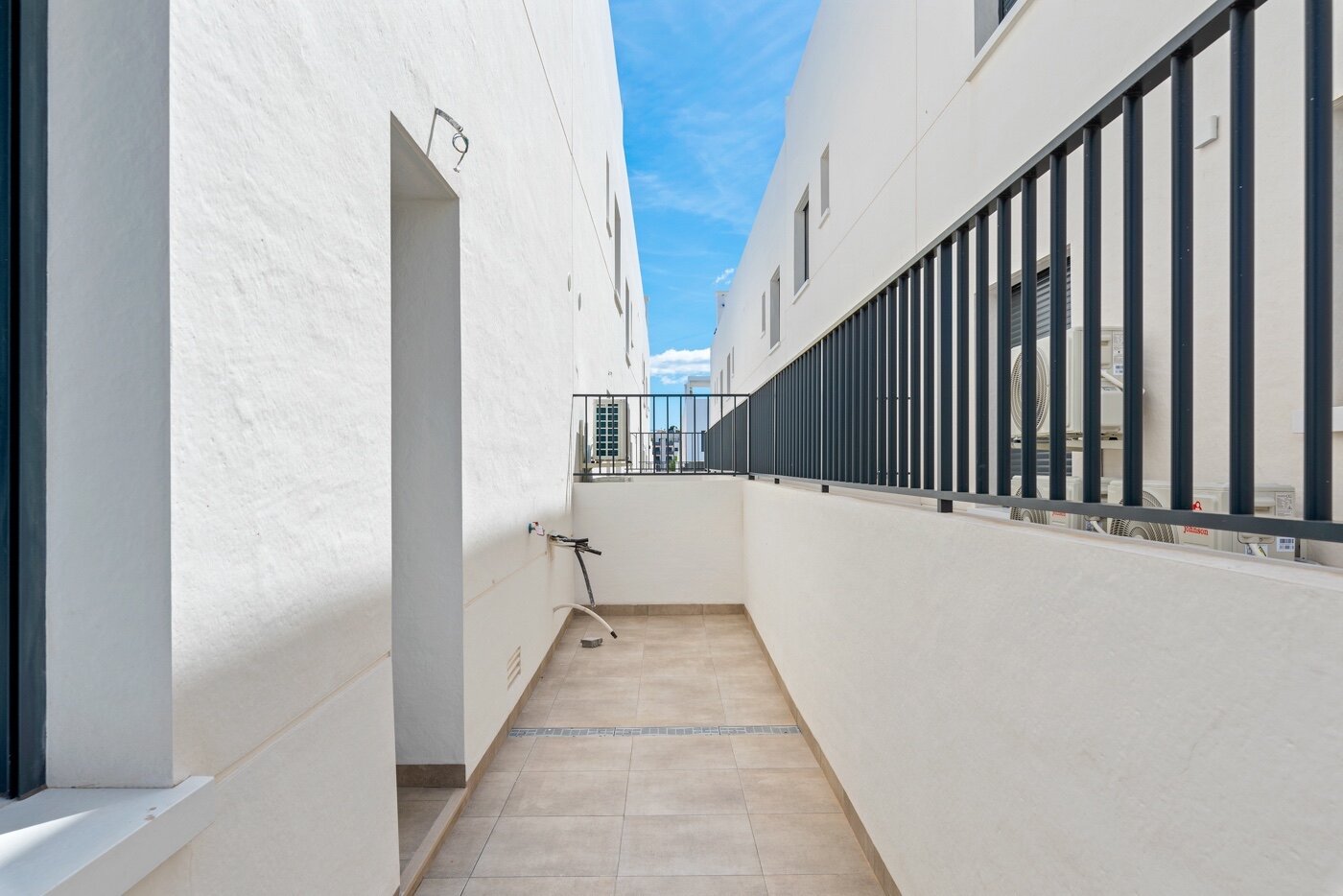 2-Bedroom Apartment in Pueblo, San Miguel de Salinas - Image 20