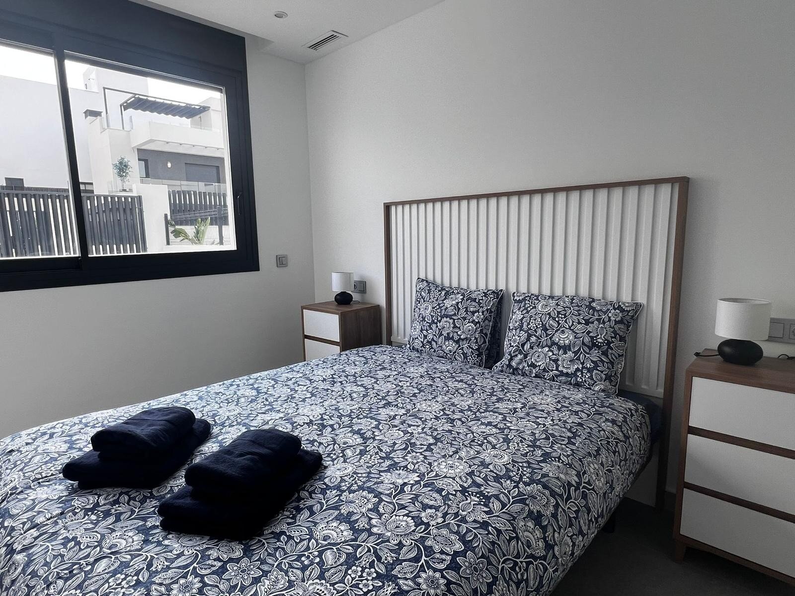 5-Bedroom Villa in Comunidad Valenciana, Algorfa - Image 12