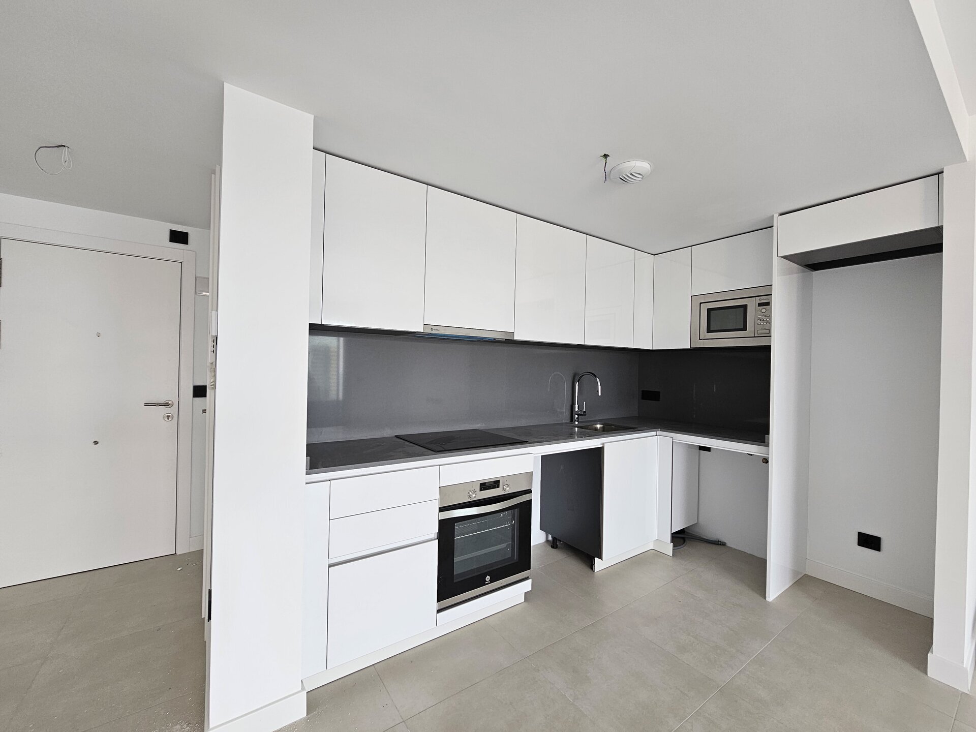 2-Bedroom Penthouse Apartment in Calpe - Image 15