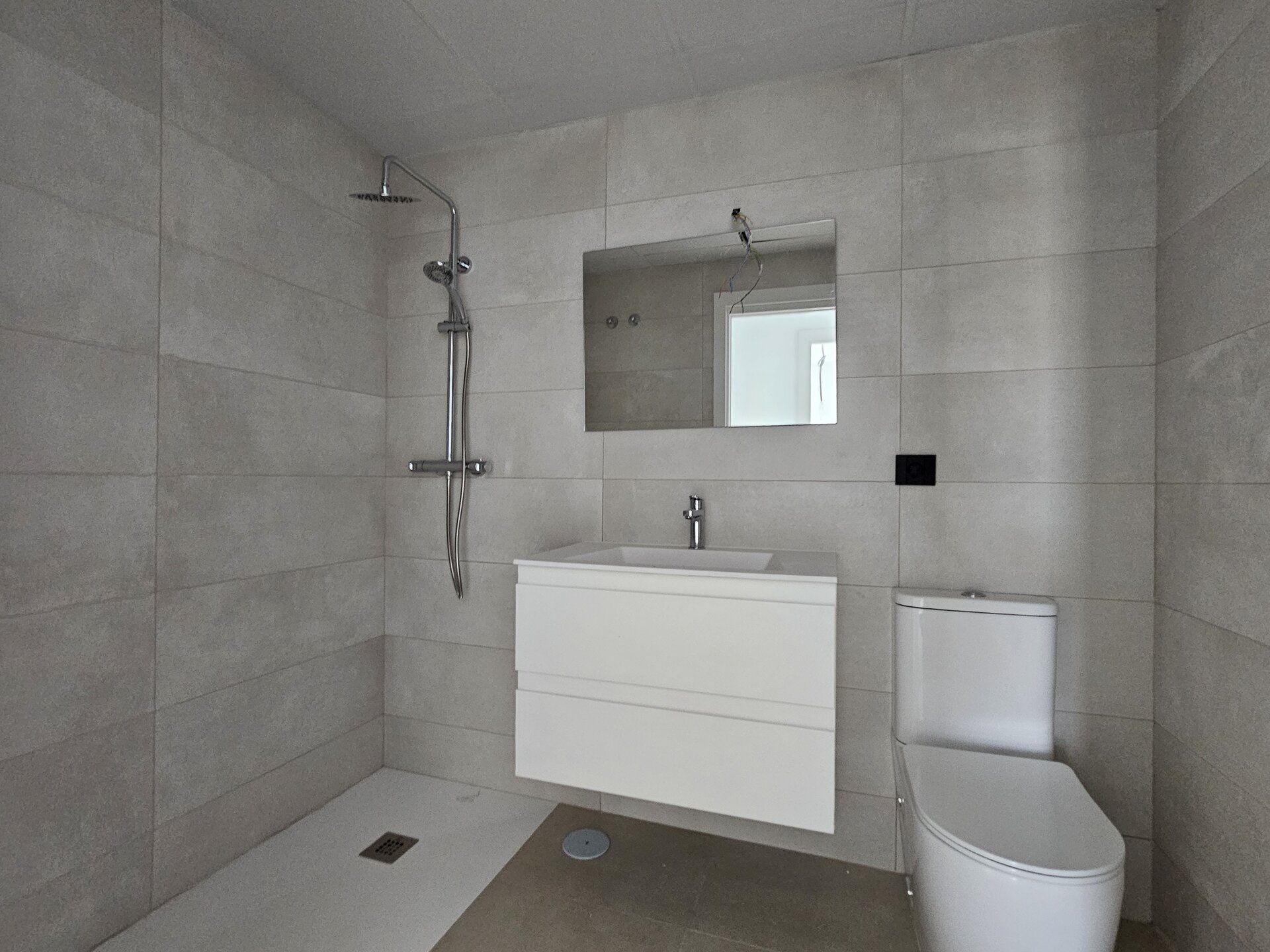 2-Bedroom Penthouse Apartment in Calpe - Image 19