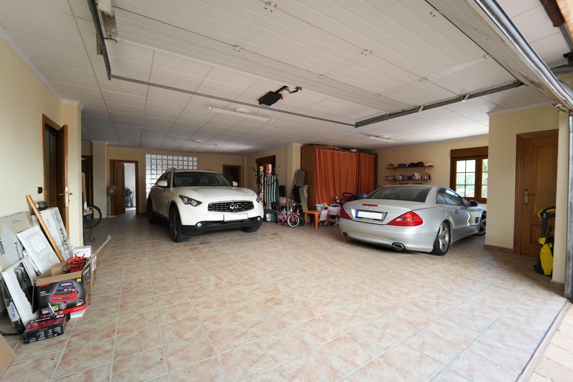 8-Bedroom Villa in Orihuela Costa - Image 19