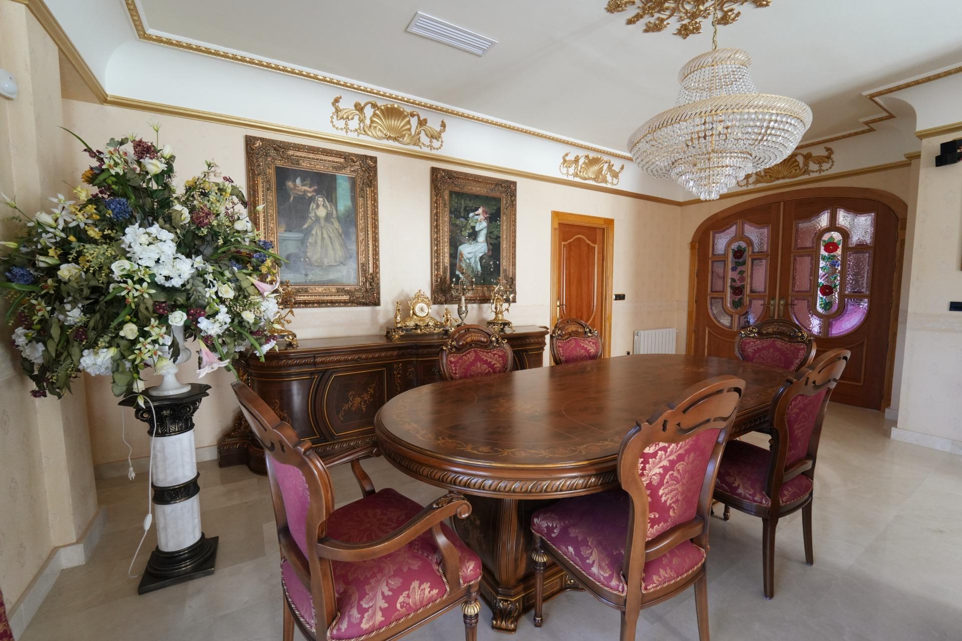 8-Bedroom Villa in Orihuela Costa - Image 49