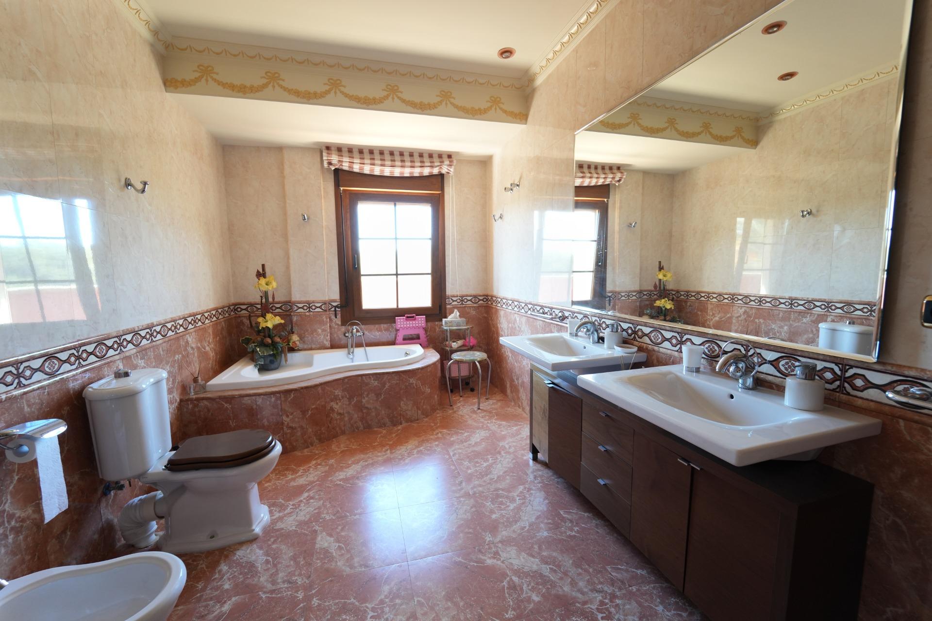 8-Bedroom Villa in Orihuela Costa - Image 7