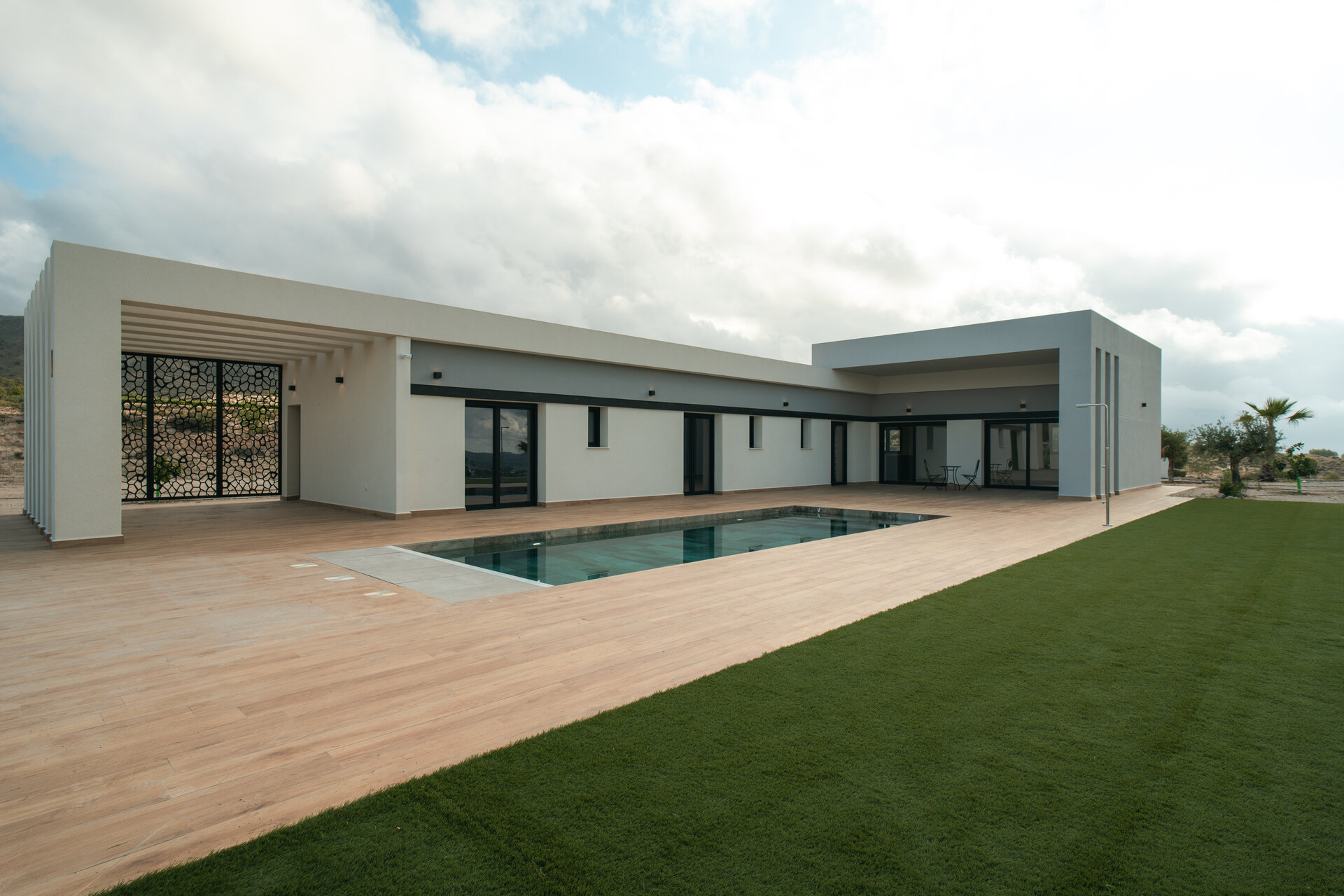Detached House in Pinoso, Costa Blanca