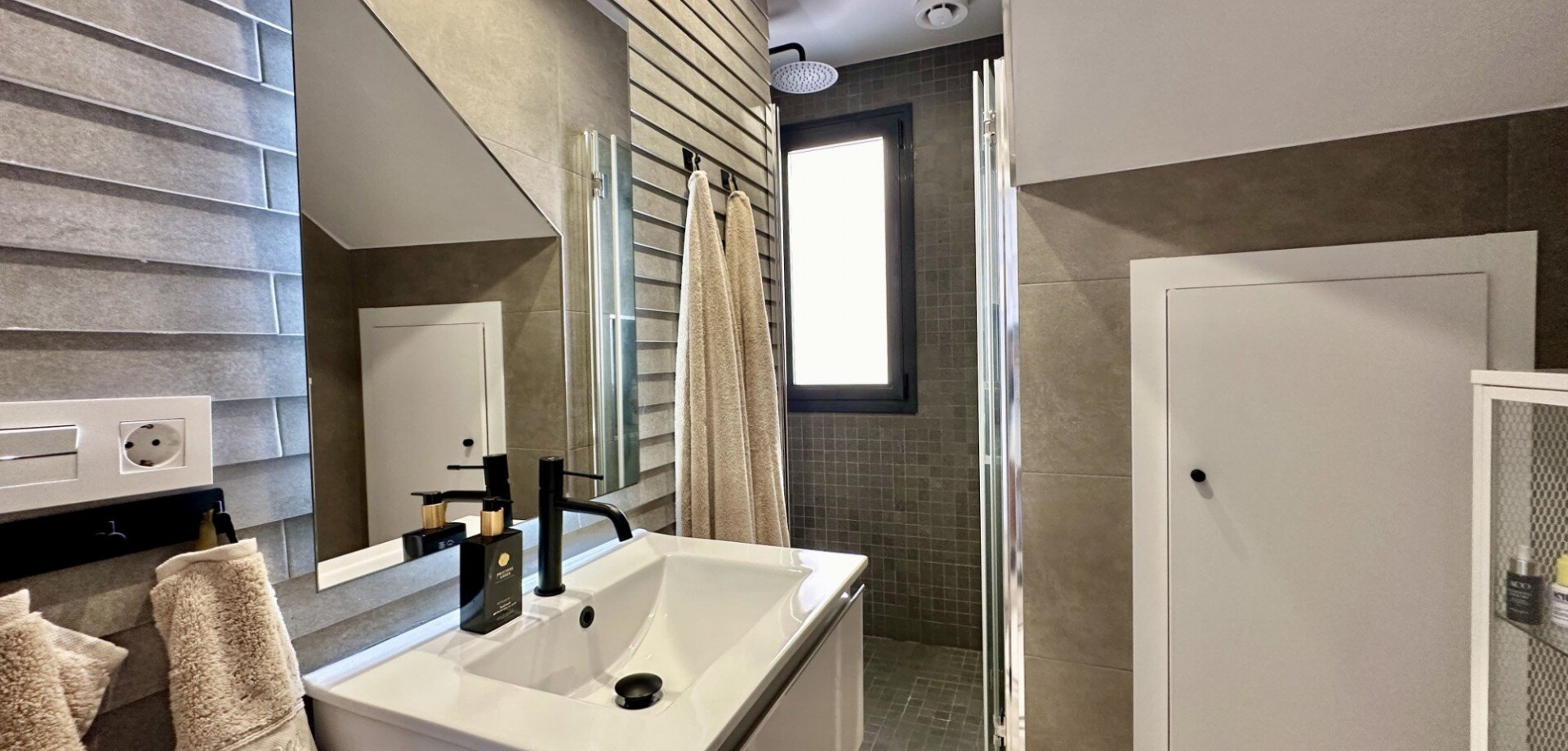 3-Bedroom Villa in Orihuela Costa - Image 13