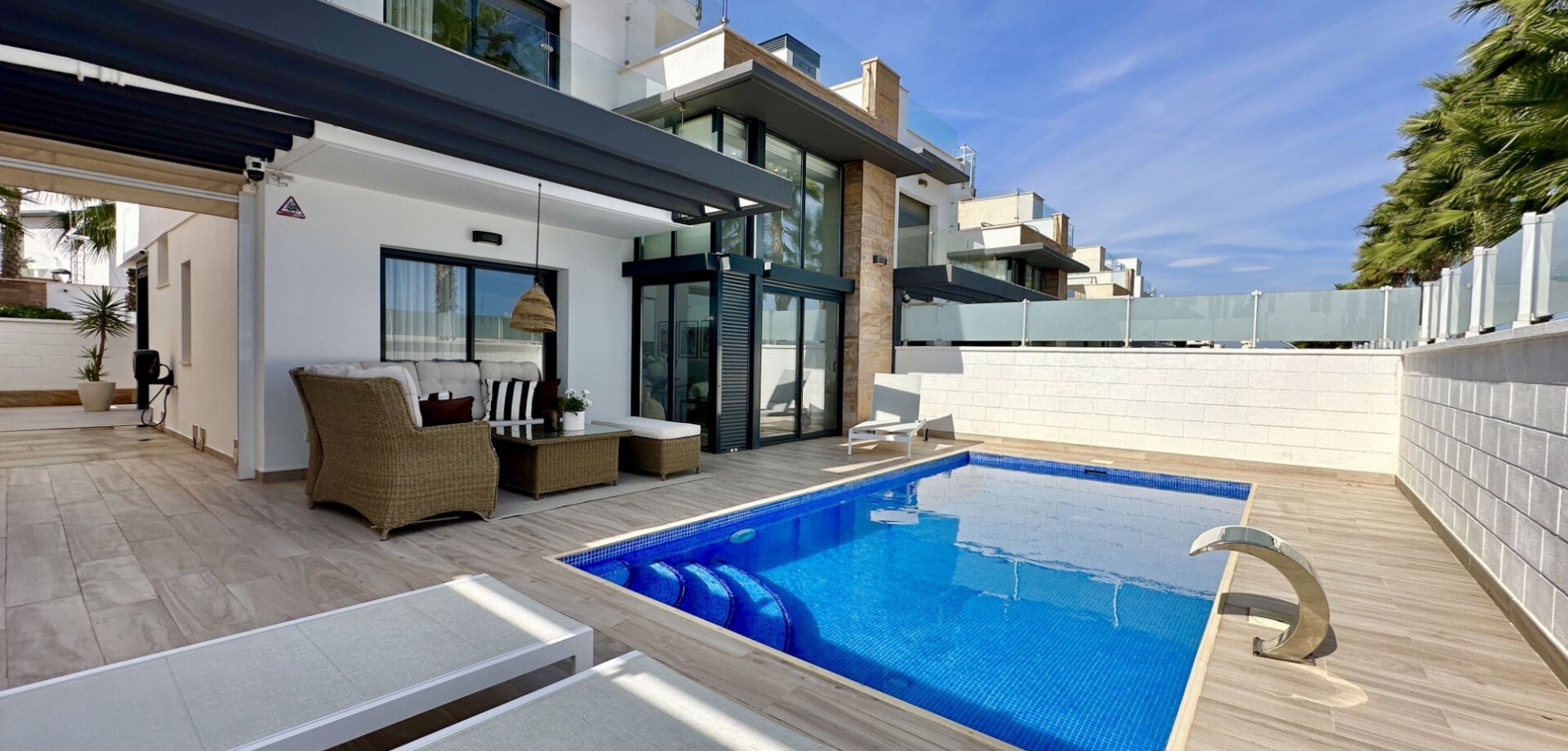 3-Bedroom Villa in Orihuela Costa - Image 29