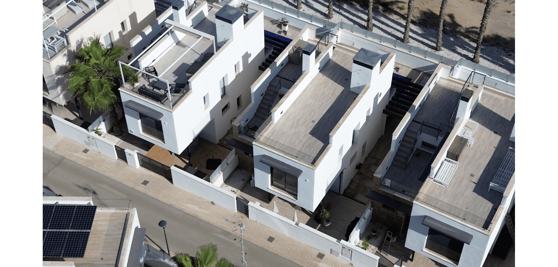 3-Bedroom Villa in Orihuela Costa - Image 32