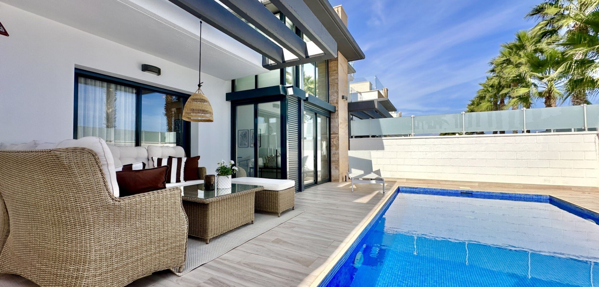 3-Bedroom Villa in Orihuela Costa - Image 41