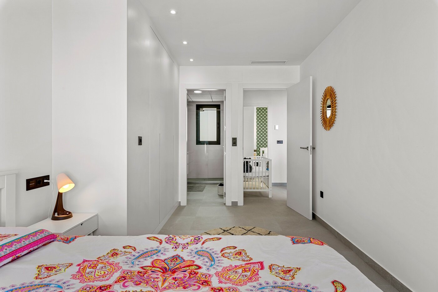 4-Bedroom Villa in Rojales - Image 13