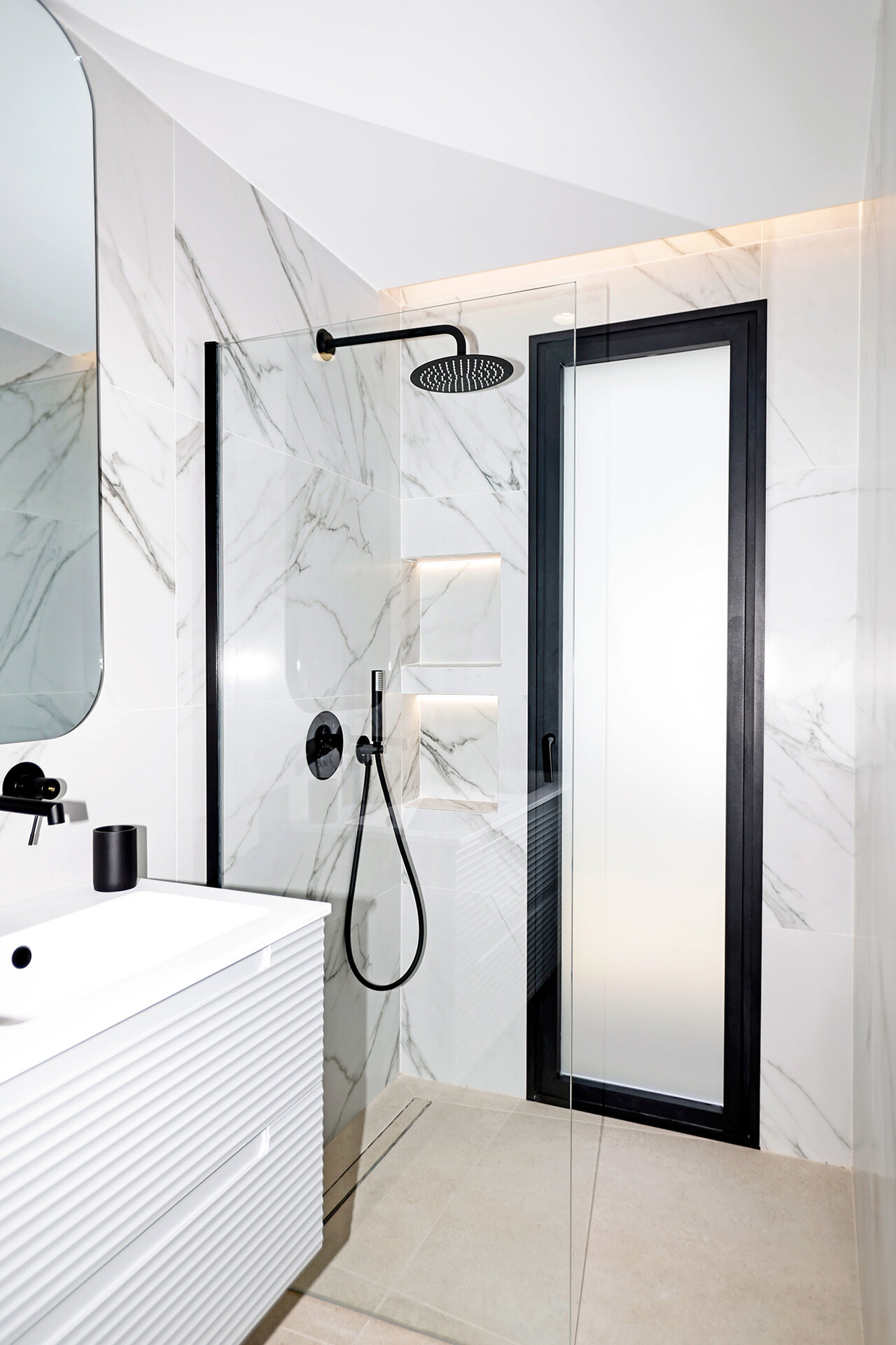 3-Bedroom Detached House in Molina de Segura - Image 13