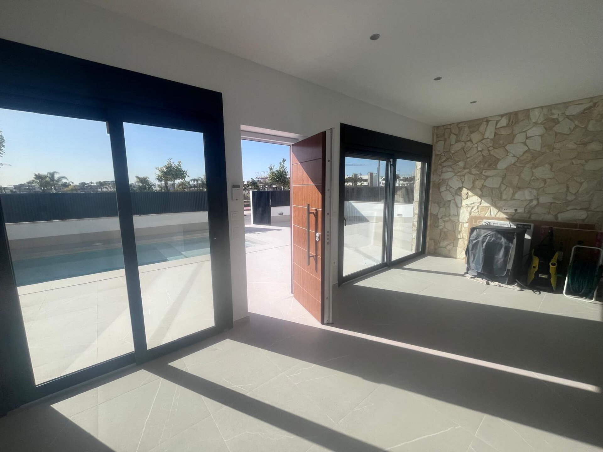 3-Bedroom Villa in Dolores de Pacheco-Santa Rosalía, Los Alcázares - Image 2