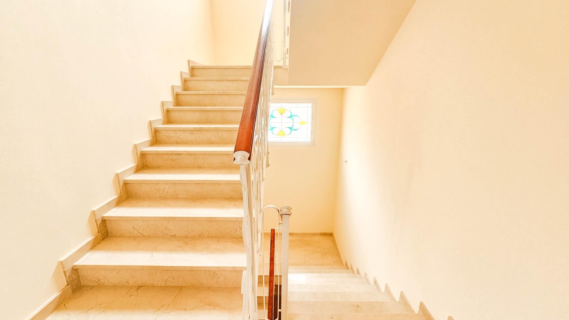 7-Bedroom Villa in Cabo Roig - Image 5