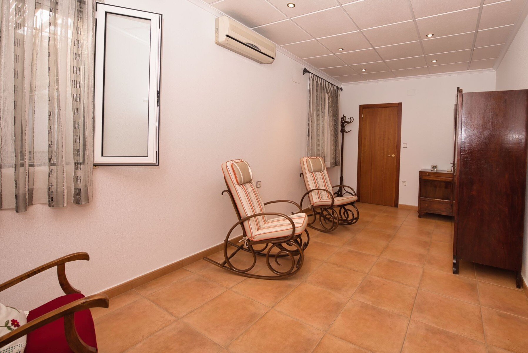 3-Bedroom Villa in Benijofar - Image 5