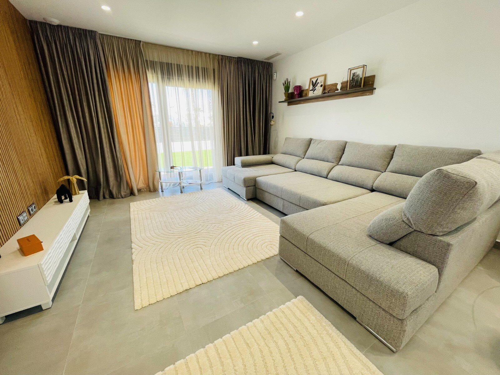 Chalet independiente de 5 Dormitorios en, Torrevieja - Image 16