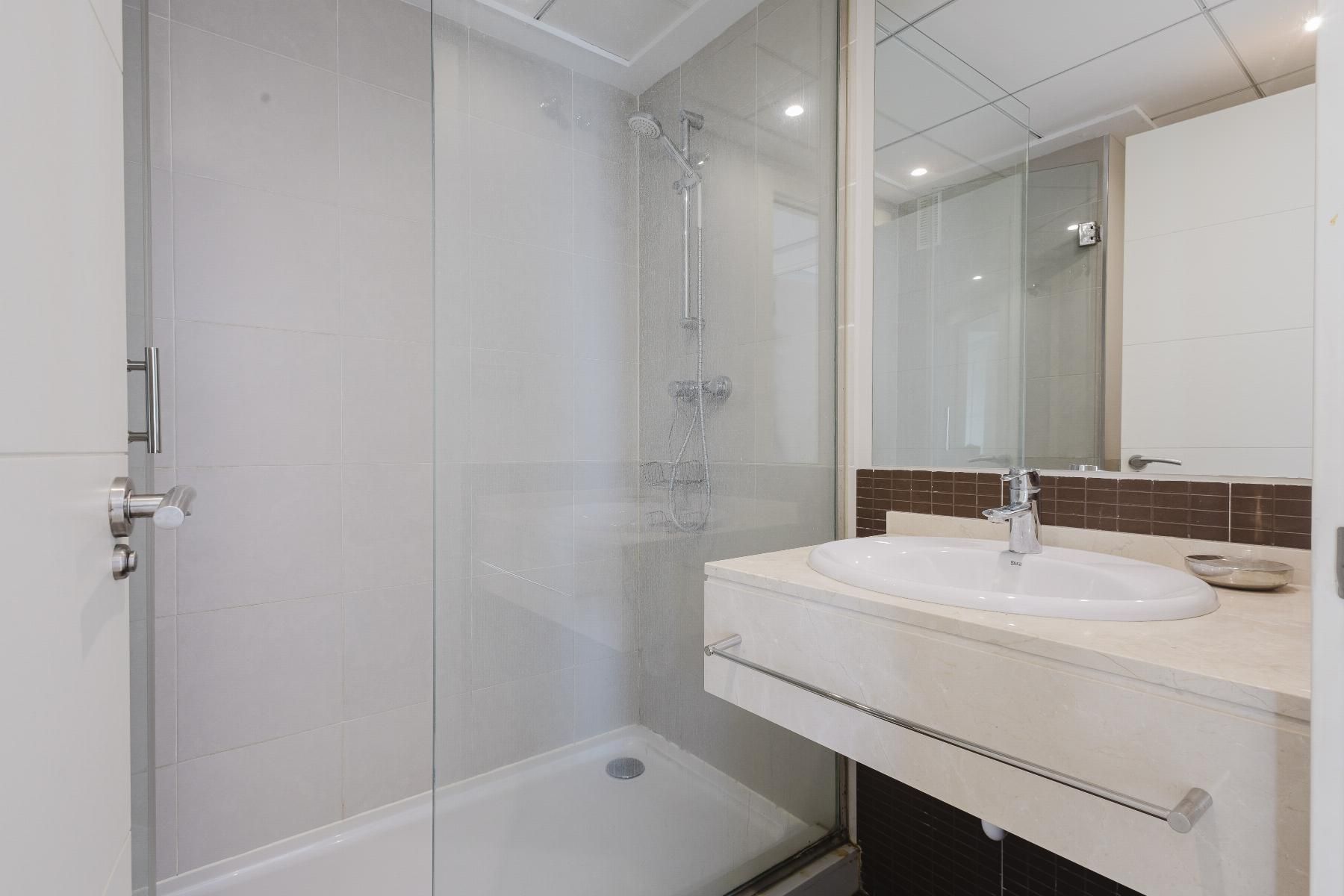 2-Bedroom Penthouse in Las Colinas Golf, Orihuela - Image 19