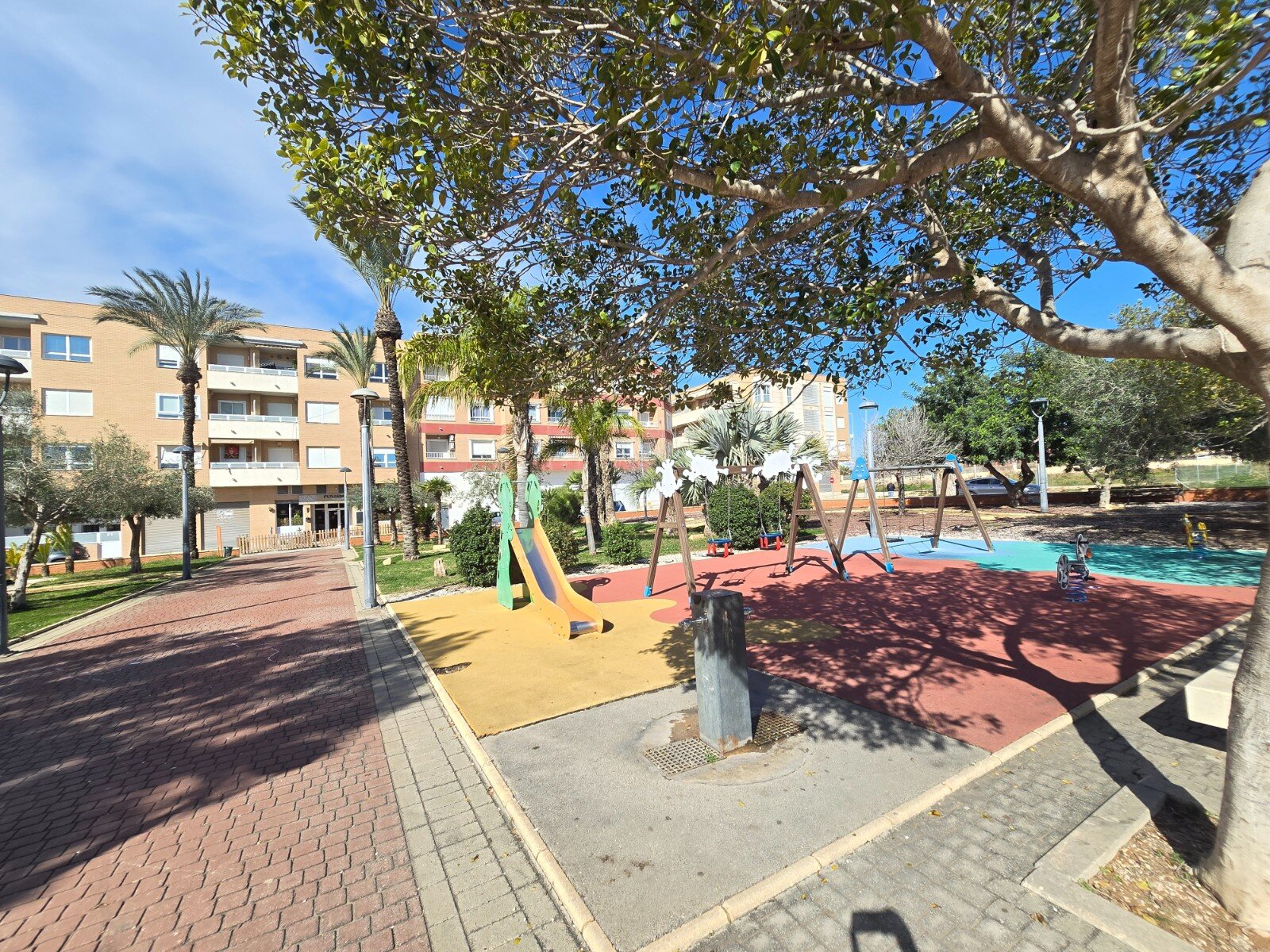 3-Bedroom Apartment in Pueblo 8, Los Montesinos - Image 32